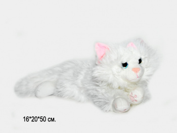 им Кошка арт. 13392-209 Белая лохматая розовые уши лежит 45 см в пак.