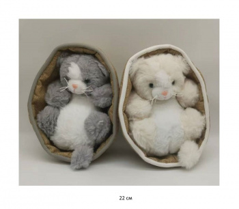 им Кошка арт. 209830 В корзинке цвета микс 22 см в пак.